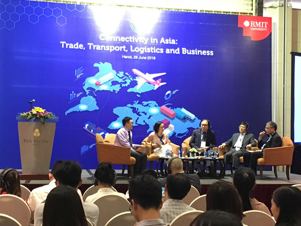 WB: ‘Thủ tục hành chính chiếm 76% thời gian nhập khẩu là một rào cản ngành logistics VN'